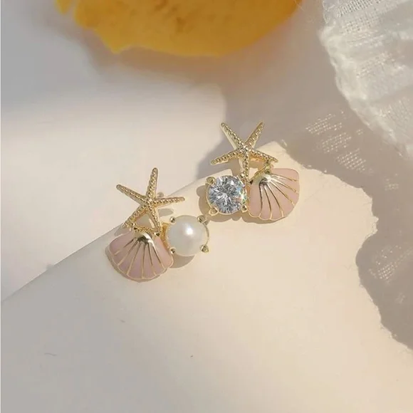 Cubic zirconia starfish earrings - Picture 2 of 5